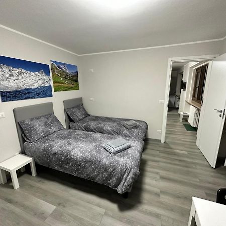 Appartamento Funivie Breuil-Cervinia Exteriör bild