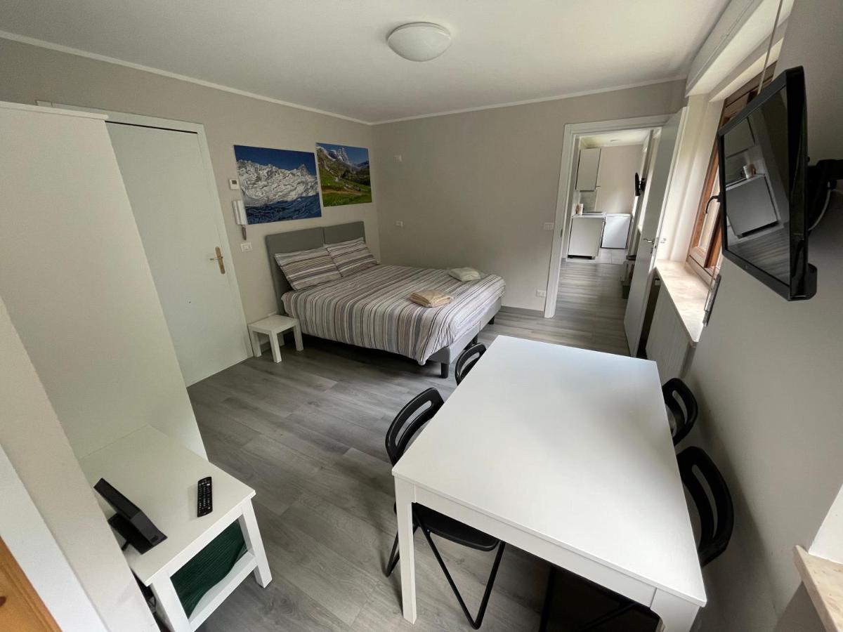 Appartamento Funivie Breuil-Cervinia Exteriör bild