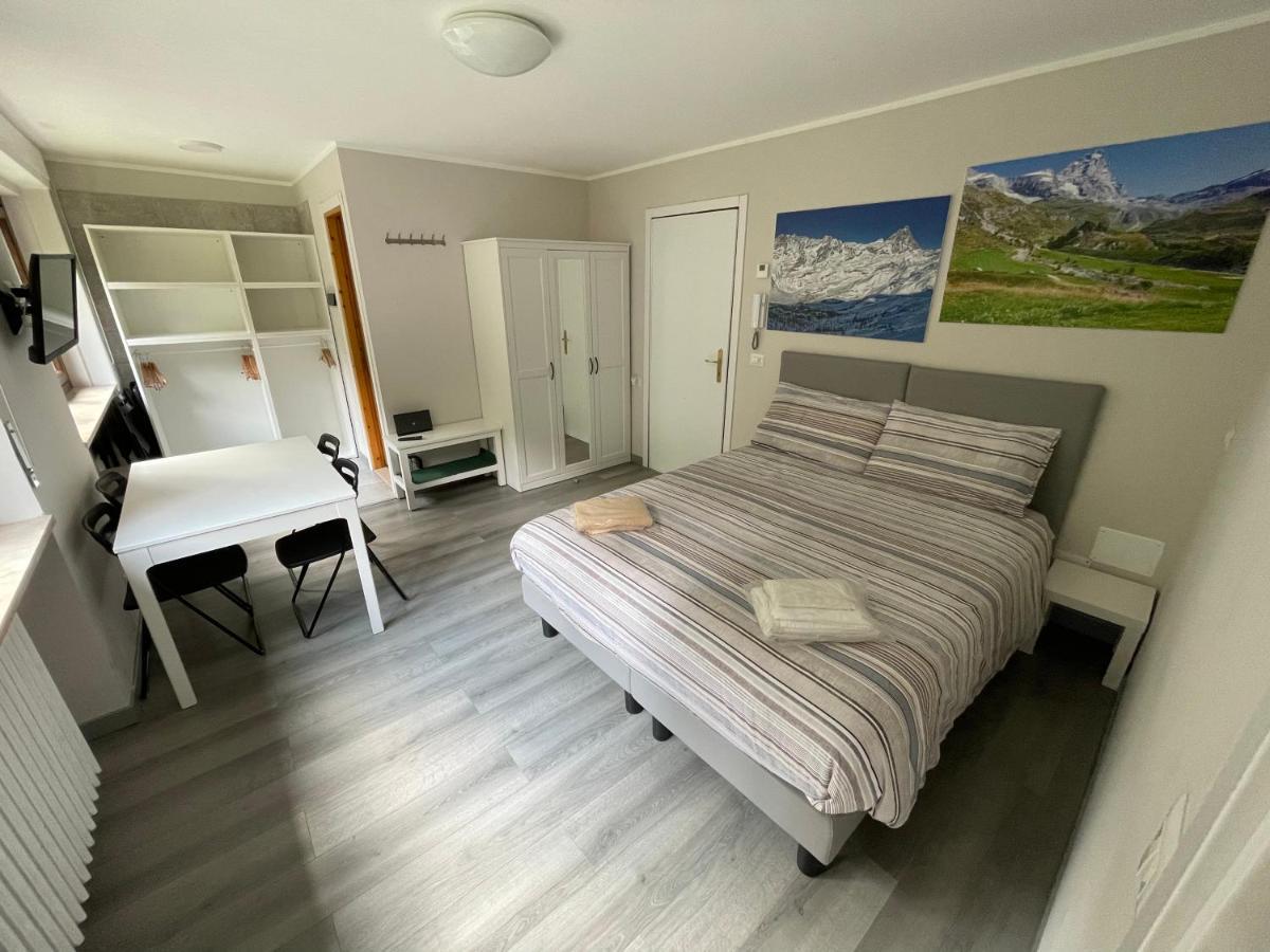 Appartamento Funivie Breuil-Cervinia Exteriör bild